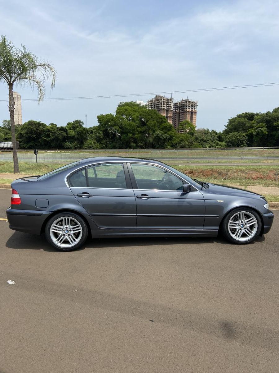 330i - Foto #12 do anúncio à venda de Carro clássico