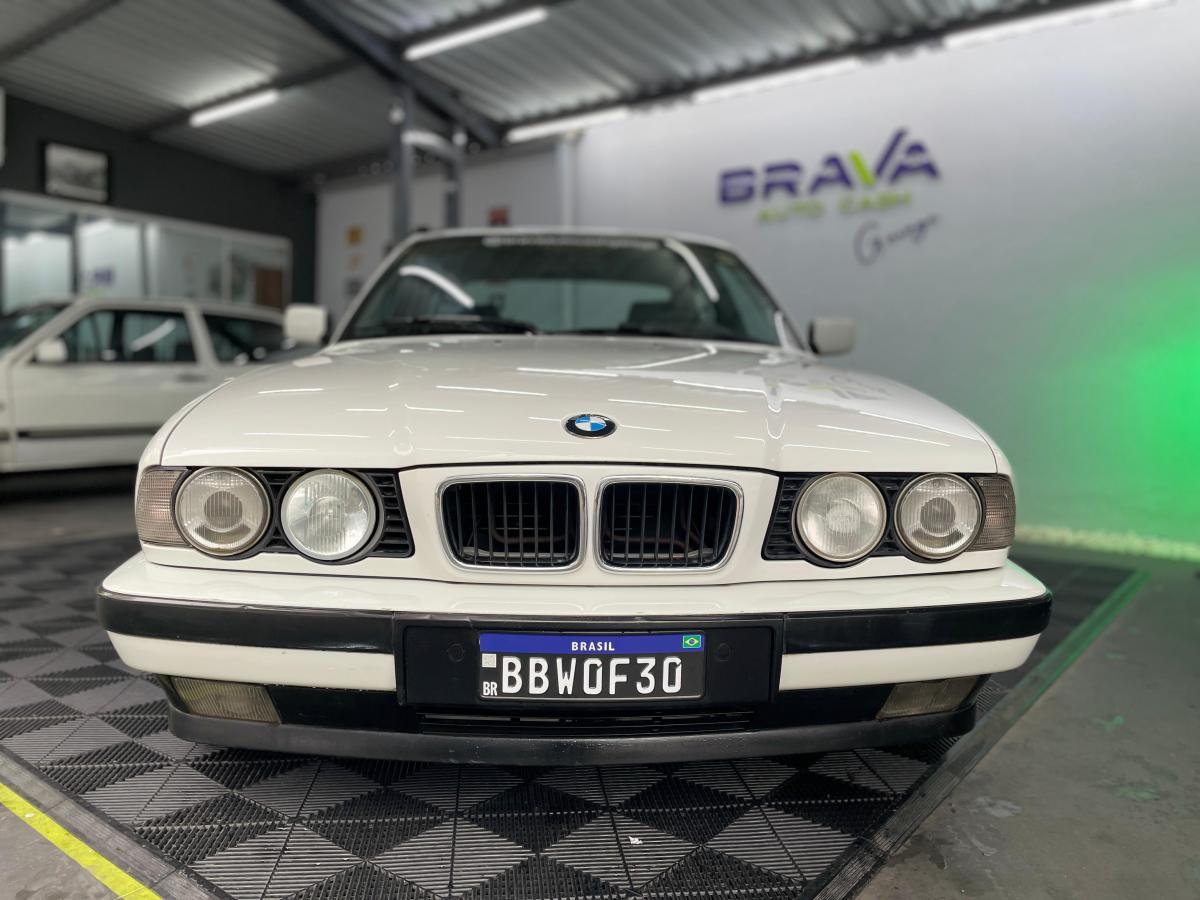 530iA - Foto #8 do anúncio à venda de Carro clássico