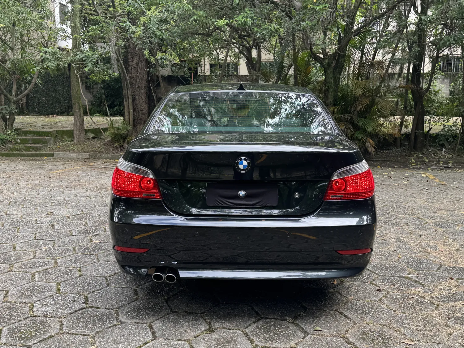 BMW 530i 2003/2004 - Foto #12 do anúncio à venda de Carro clássico