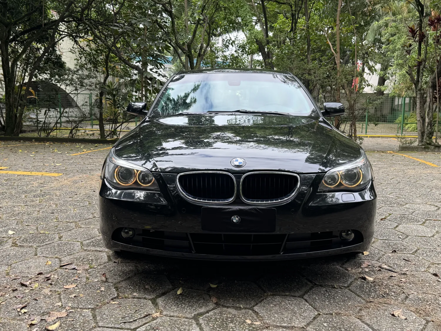 BMW 530i 2003/2004 - Foto #13 do anúncio à venda de Carro clássico
