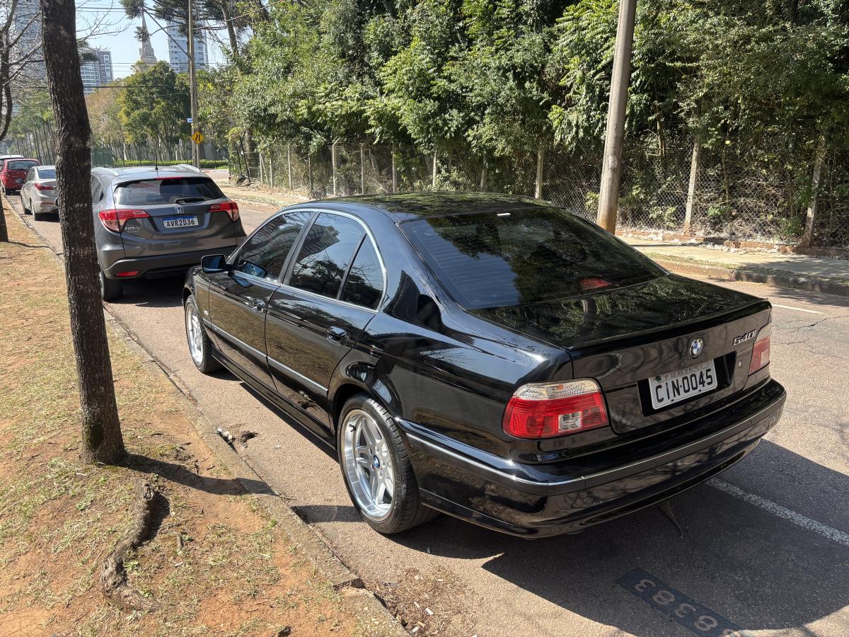 540i - Foto #2 do anúncio à venda de Carro clássico