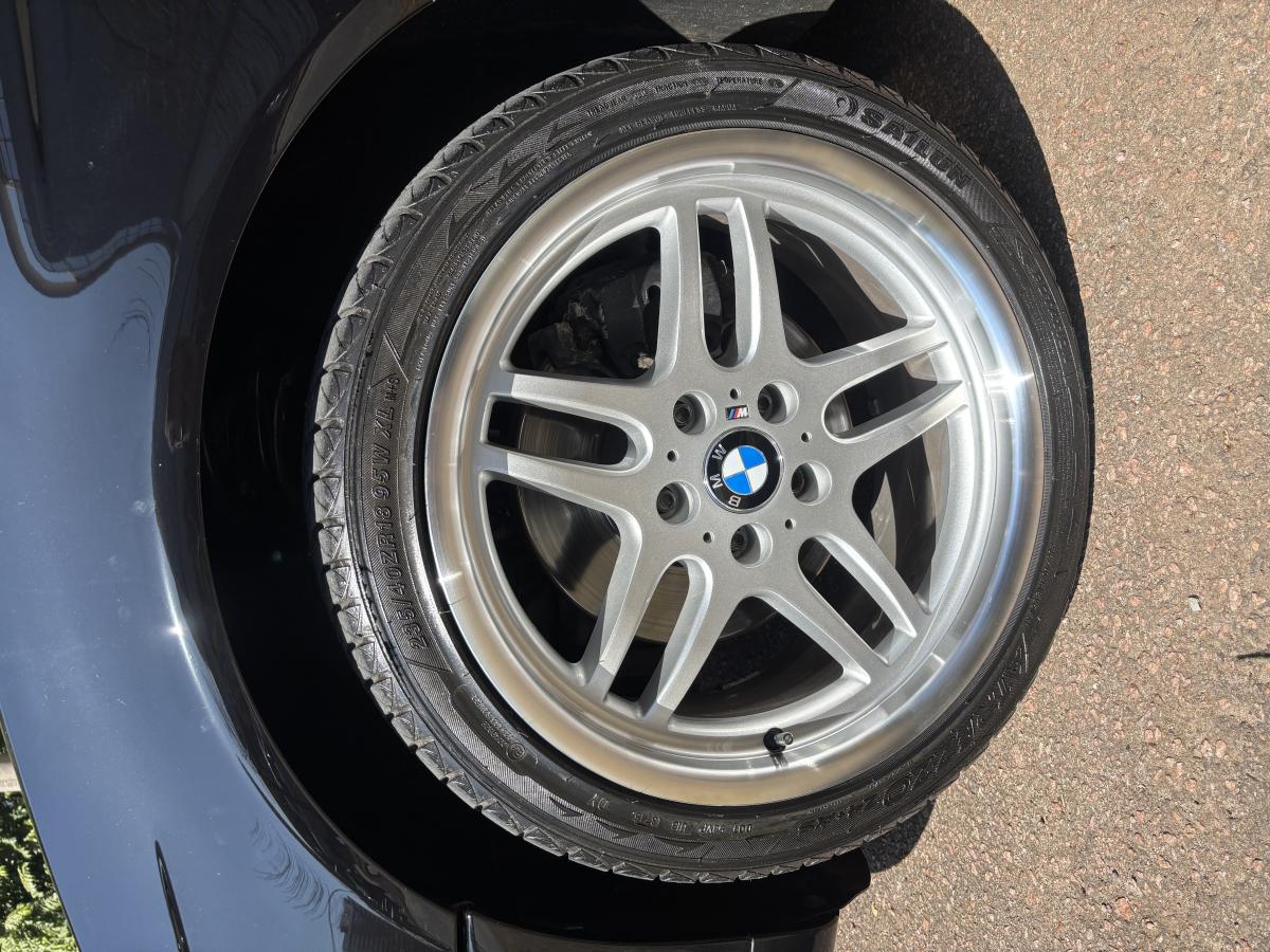 540i - Foto #5 do anúncio à venda de Carro clássico