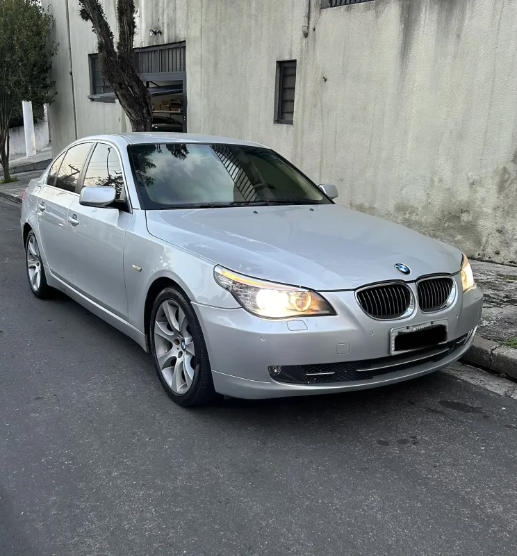 avv-bmw-550i-venda-4103d59-imagem-008
