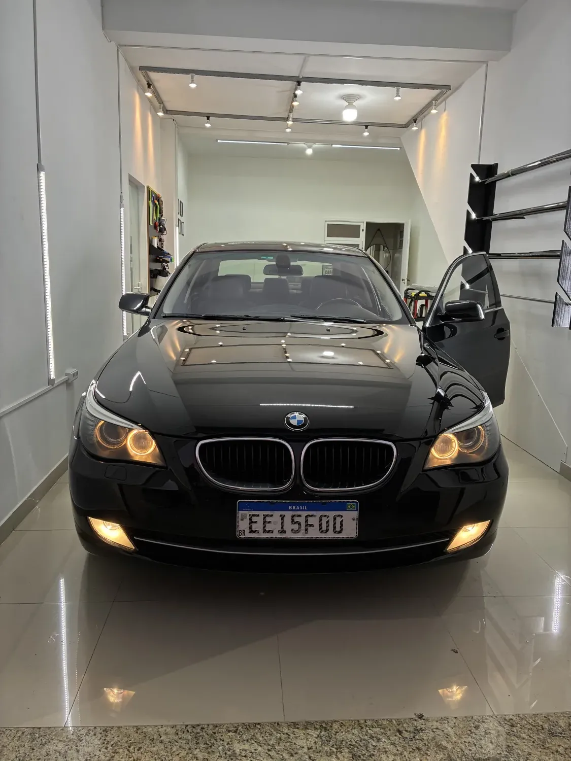 avv-bmw-550ivenda-0f3t5tz-imagem-009