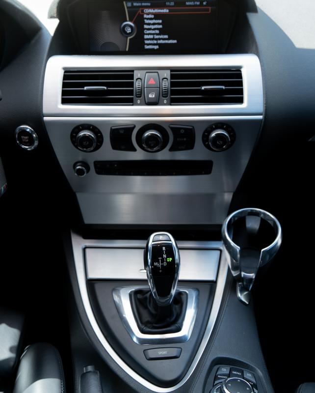 650i - Foto #9 do anúncio à venda de Carro clássico
