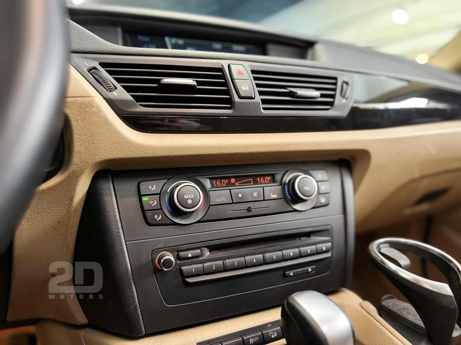 avv-bmw-x1-venda-26b6a39-imagem-017