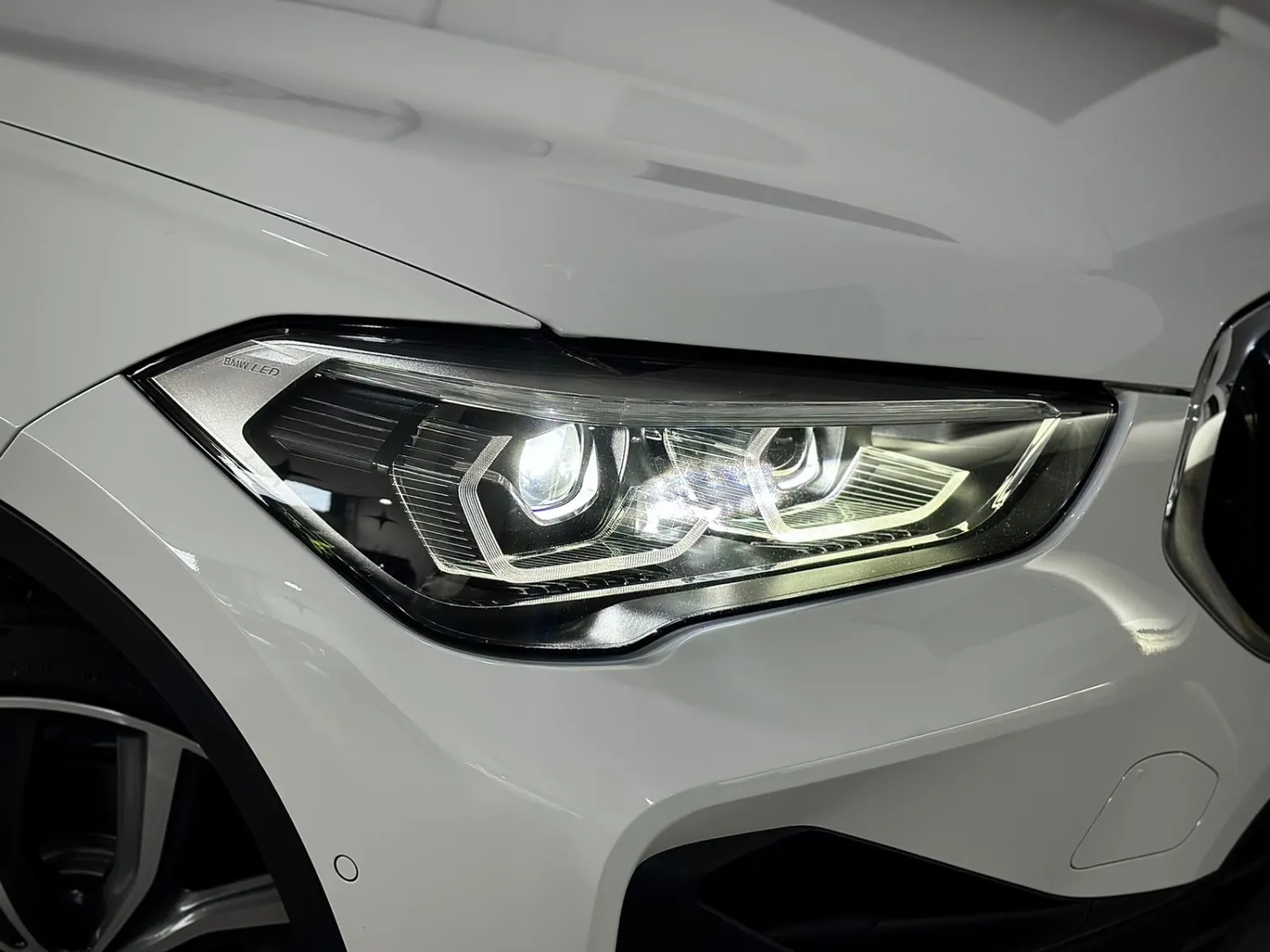 avv-bmw-x1-venda-e65c6d9-imagem-005
