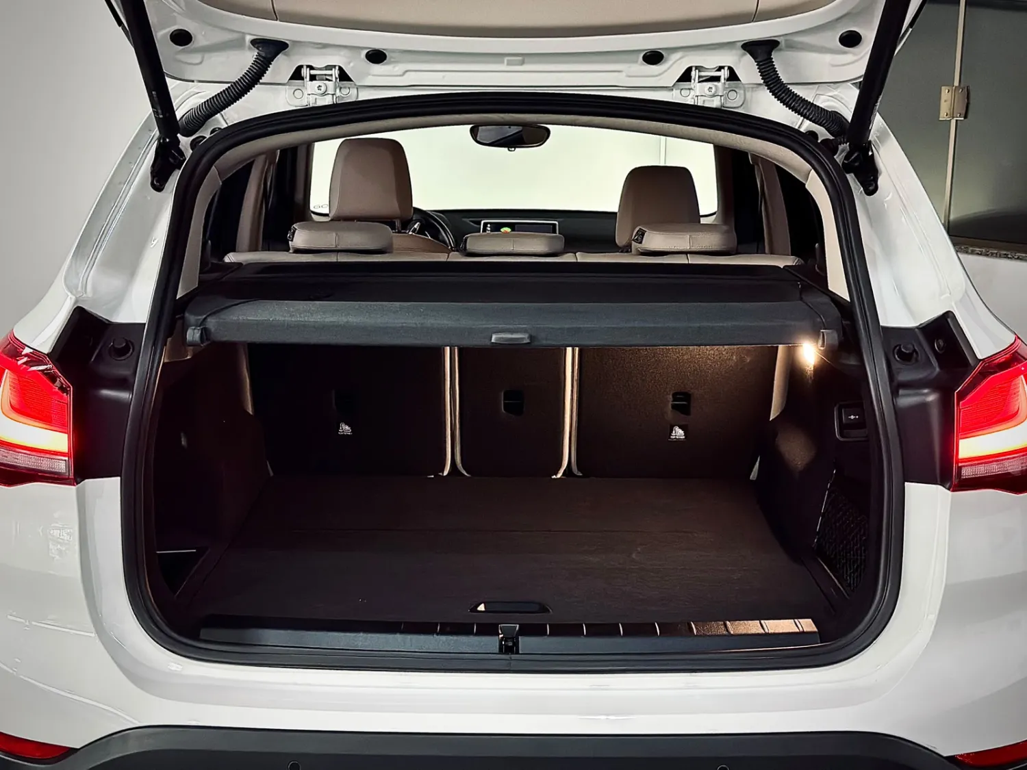 avv-bmw-x1-venda-e65c6d9-imagem-023