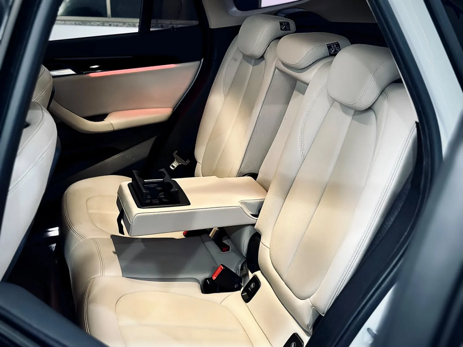 avv-bmw-x1-venda-e65c6d9-imagem-030