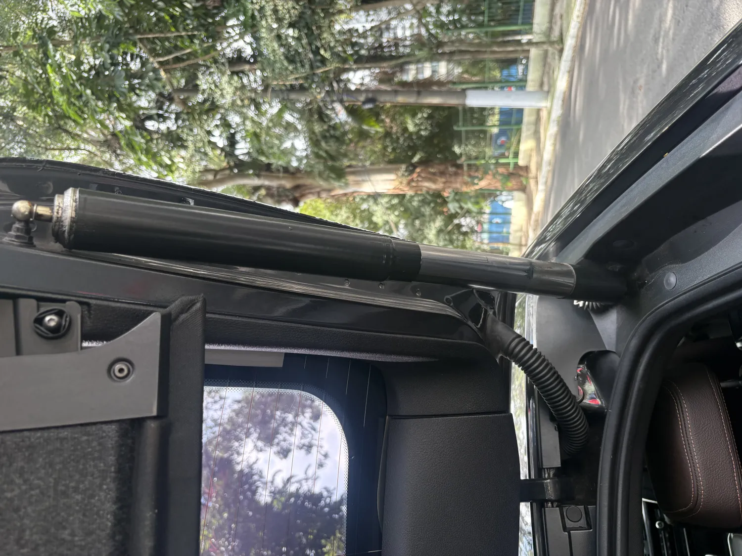 X4 - Foto #7 do anúncio à venda de Carro clássico