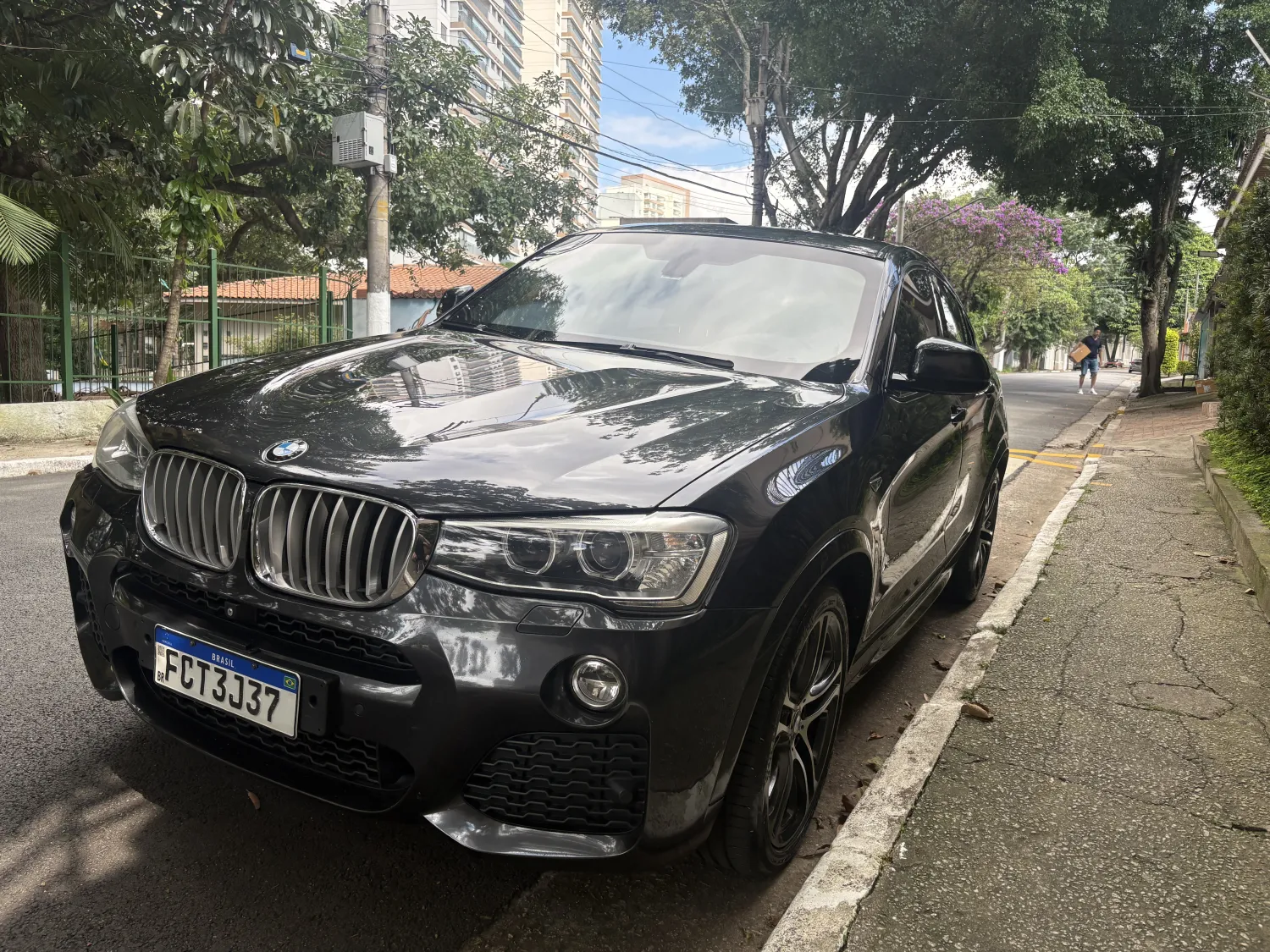 X4 - Foto #15 do anúncio à venda de Carro clássico