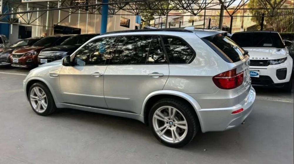 X5 - Foto #6 do anúncio à venda de Carro clássico