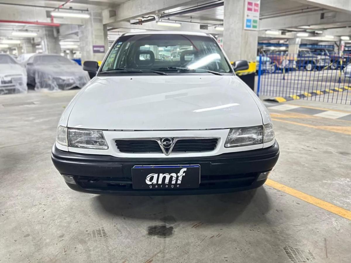 Astra - Foto #2 do anúncio à venda de Carro clássico