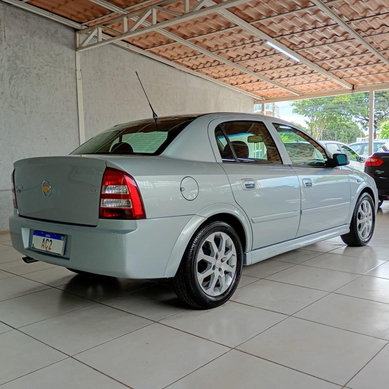 Astra - Foto #7 do anúncio à venda de Carro clássico