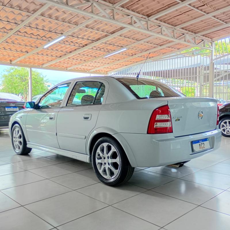 Astra - Foto #18 do anúncio à venda de Carro clássico