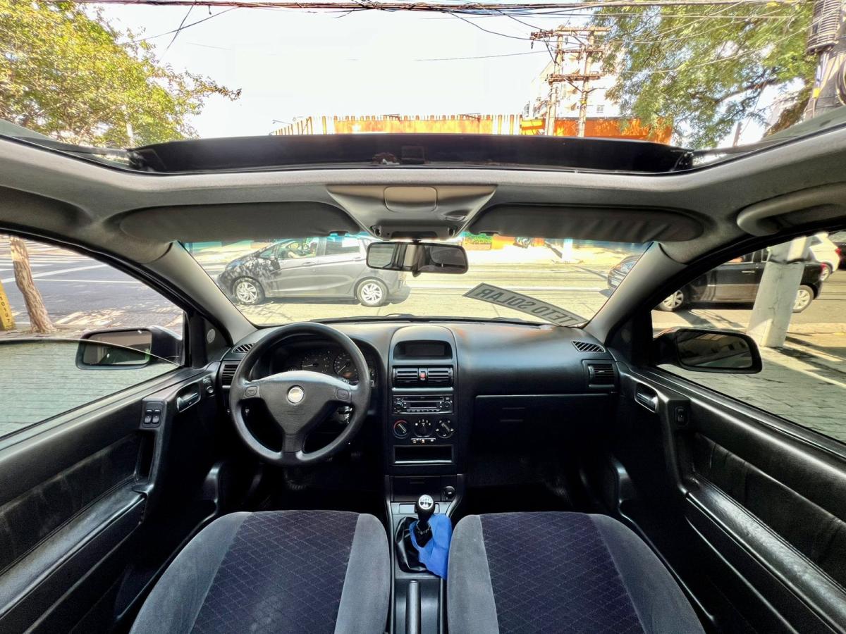 Astra - Foto #4 do anúncio à venda de Carro clássico