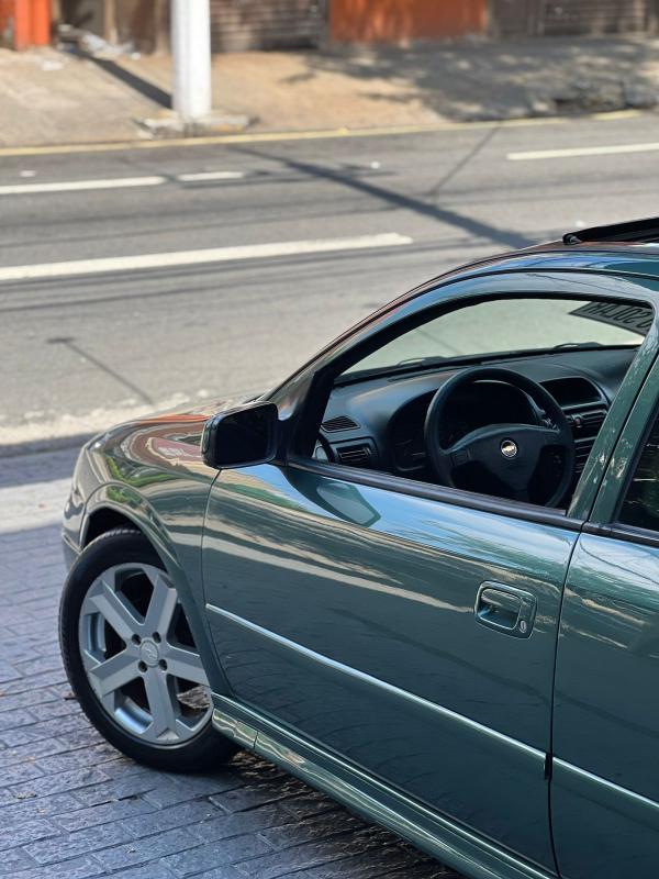 Astra - Foto #7 do anúncio à venda de Carro clássico