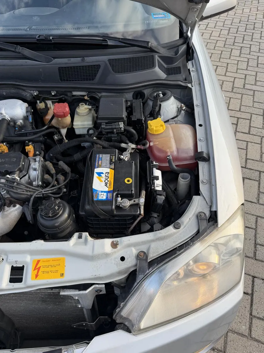 avv-chevrolet-astra-elegance-raridade-venda-2f7xy69-imagem-009