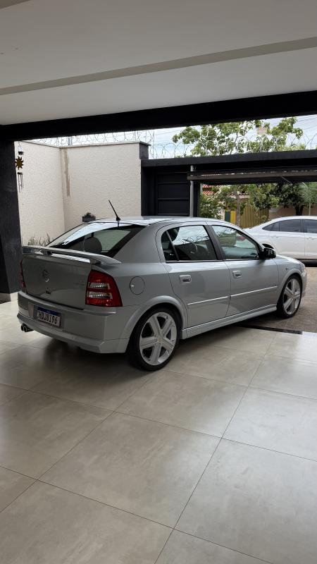 Astra - Foto #9 do anúncio à venda de Carro clássico