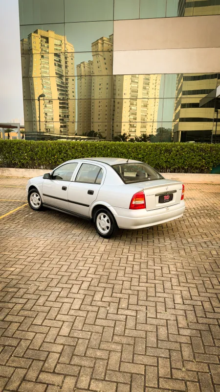avv-chevrolet-astra-gls-sedan-venda-zczwssv-imagem-004