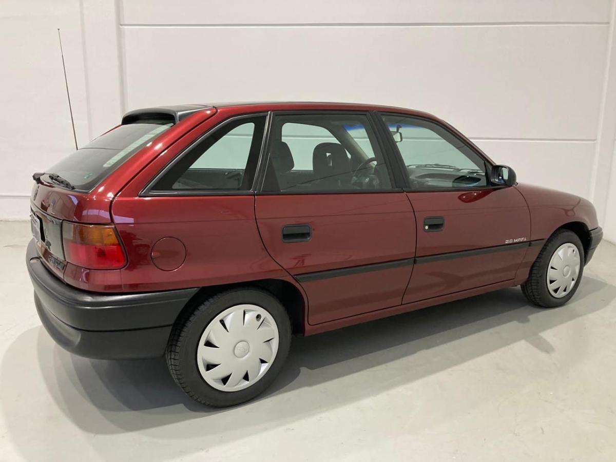 Astra - Foto #4 do anúncio à venda de Carro clássico