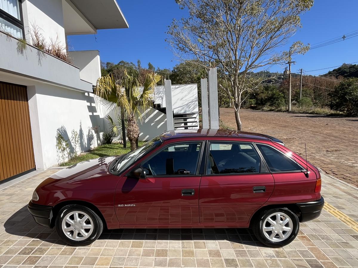 Astra - Foto #6 do anúncio à venda de Carro clássico