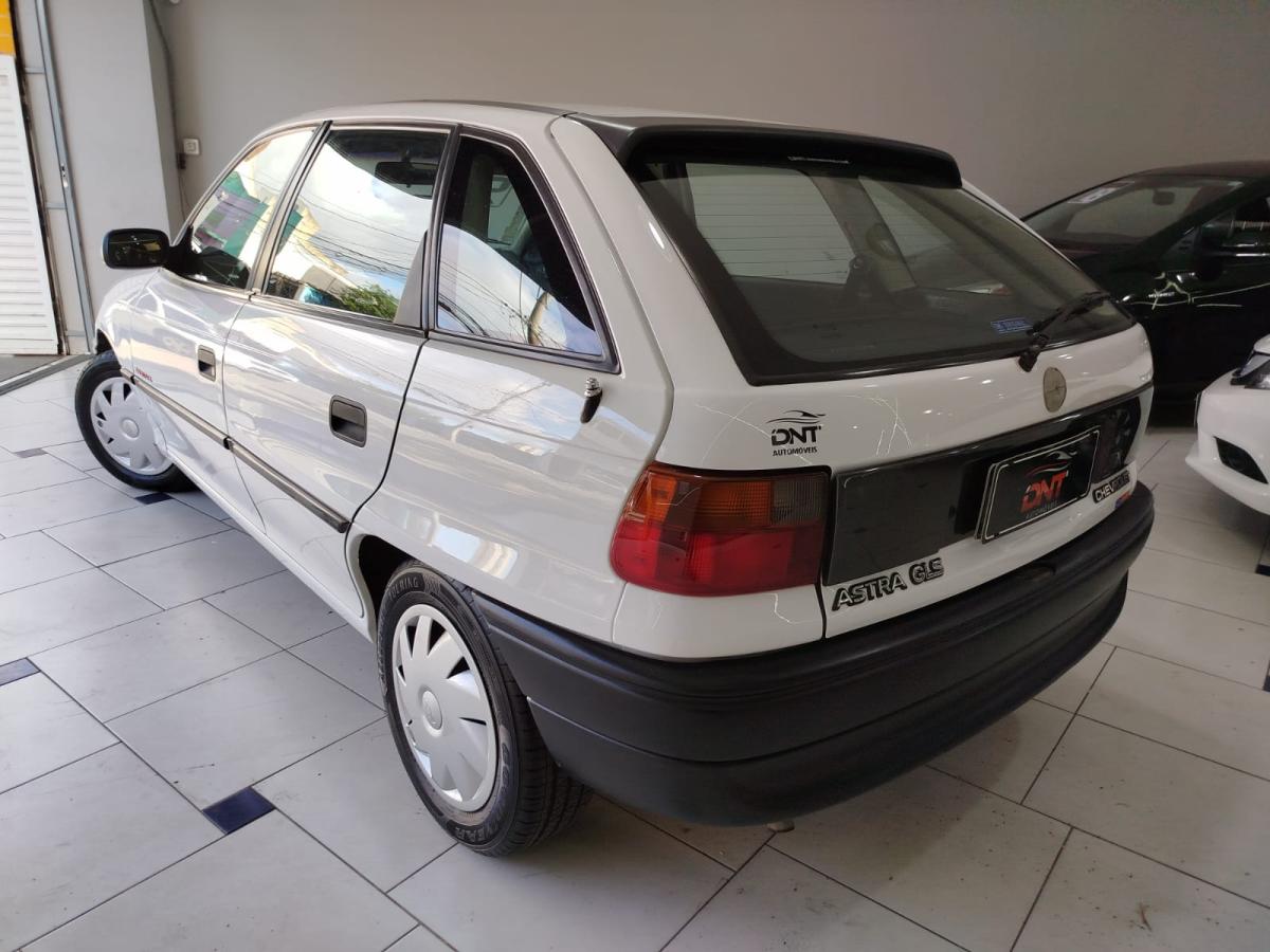Astra - Foto #13 do anúncio à venda de Carro clássico