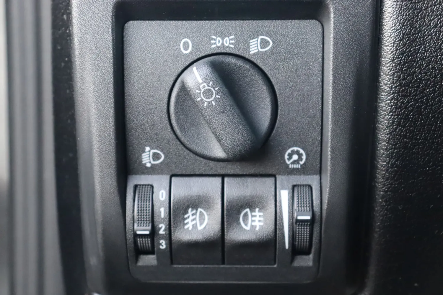 avv-chevrolet-astra-venda-c2a8048-imagem-016