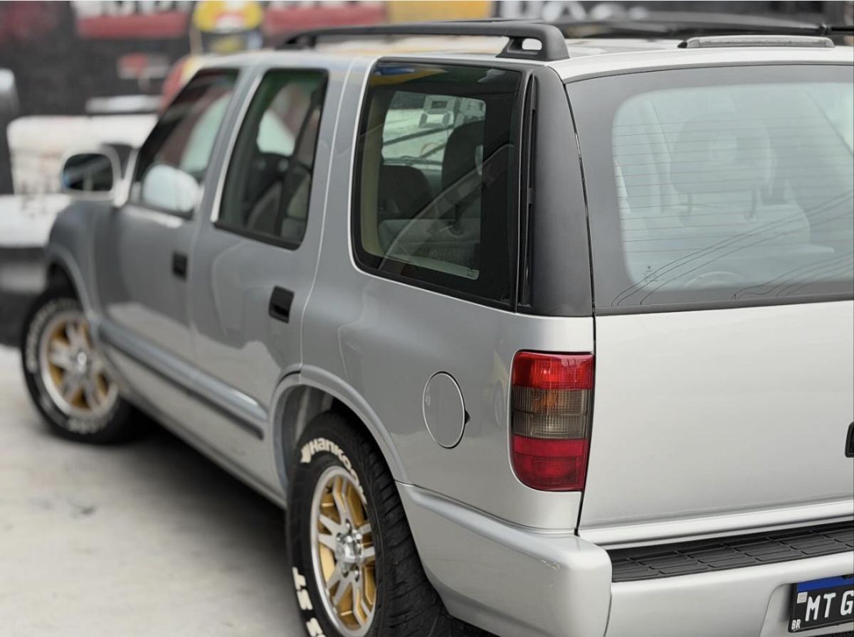 Blazer - Foto #15 do anúncio à venda de Carro clássico