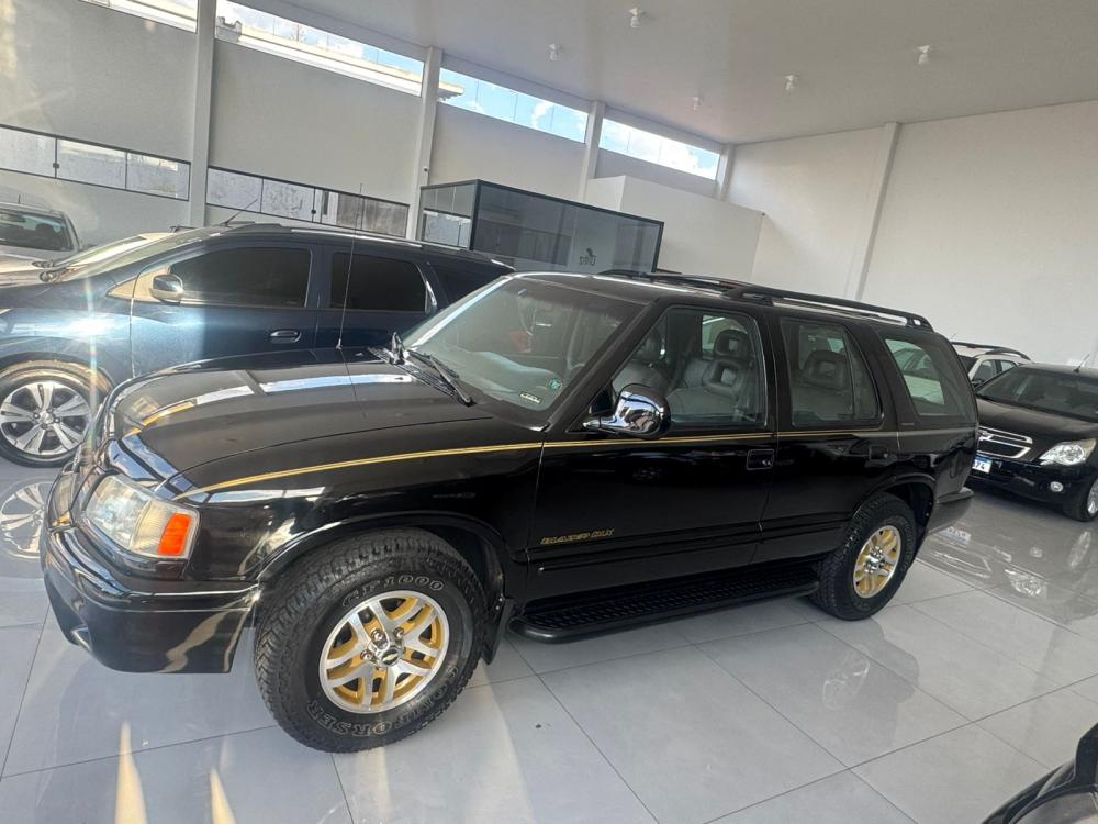 Blazer - Foto #2 do anúncio à venda de Carro clássico