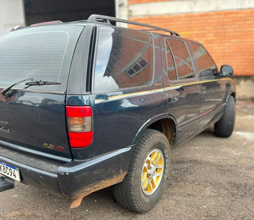 Blazer - Foto #24 do anúncio à venda de Carro clássico