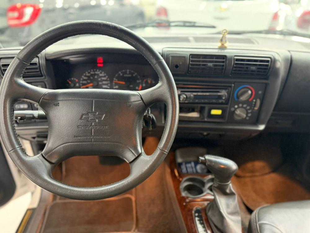 Blazer - Foto #18 do anúncio à venda de Carro clássico