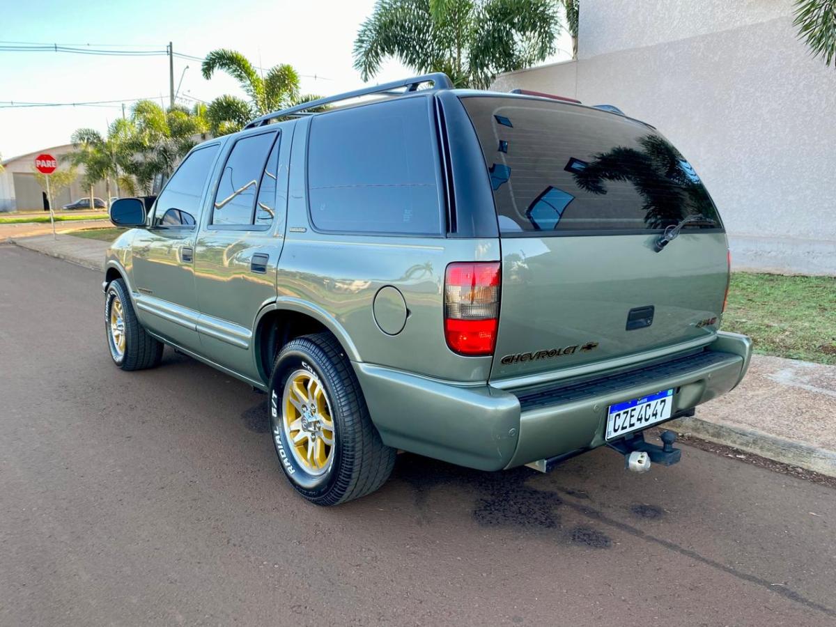 Blazer - Foto #11 do anúncio à venda de Carro clássico
