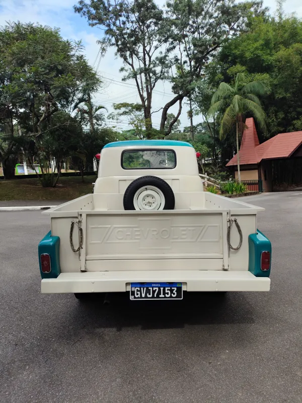 Brasil 3100 - Foto #10 do anúncio à venda de Carro clássico