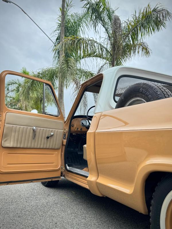 C10 - Foto #3 do anúncio à venda de Carro clássico