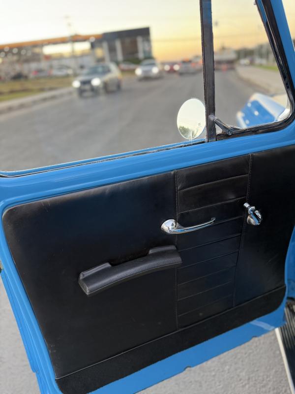 C10 - Foto #10 do anúncio à venda de Carro clássico