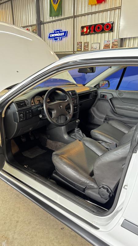 Calibra - Foto #31 do anúncio à venda de Carro clássico