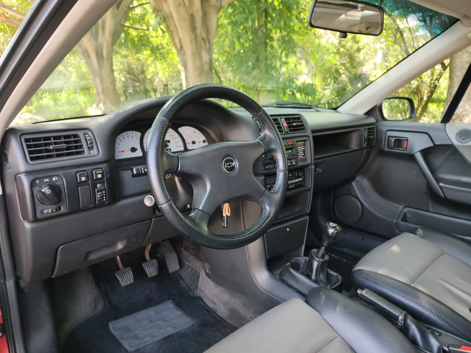 Calibra - Foto #8 do anúncio à venda de Carro clássico