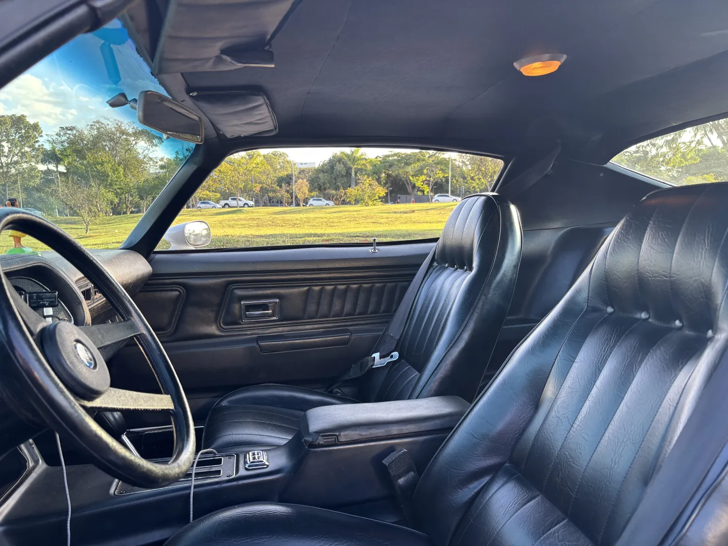 avv-chevrolet-camaro-venda-2c8f29f-imagem-006
