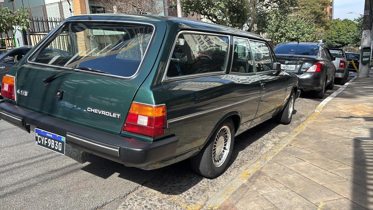Caravan - Foto #10 do anúncio à venda de Carro clássico