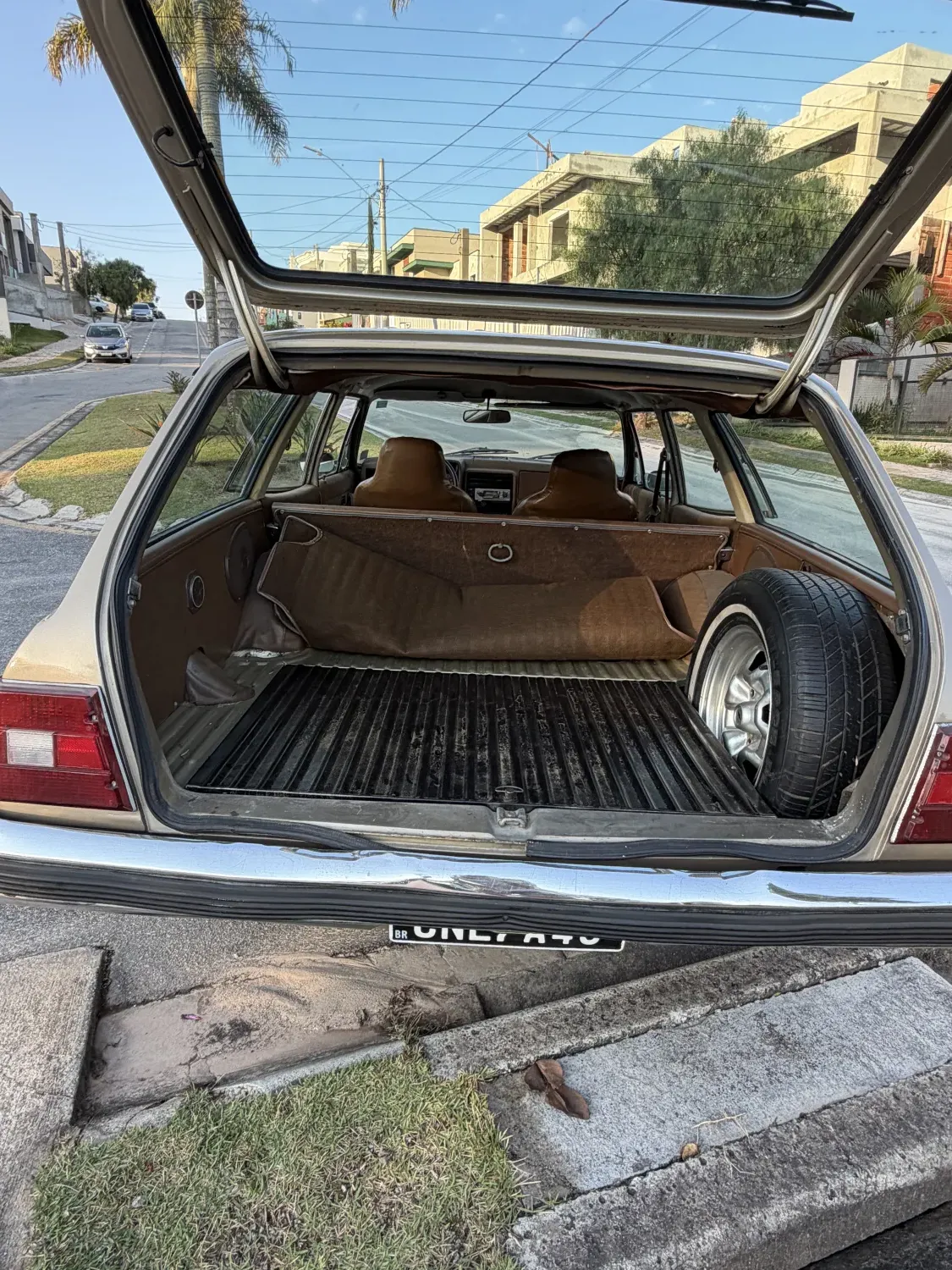avv-chevrolet-caravan-comodoro-raridade-venda-bx2nwiz-imagem-014