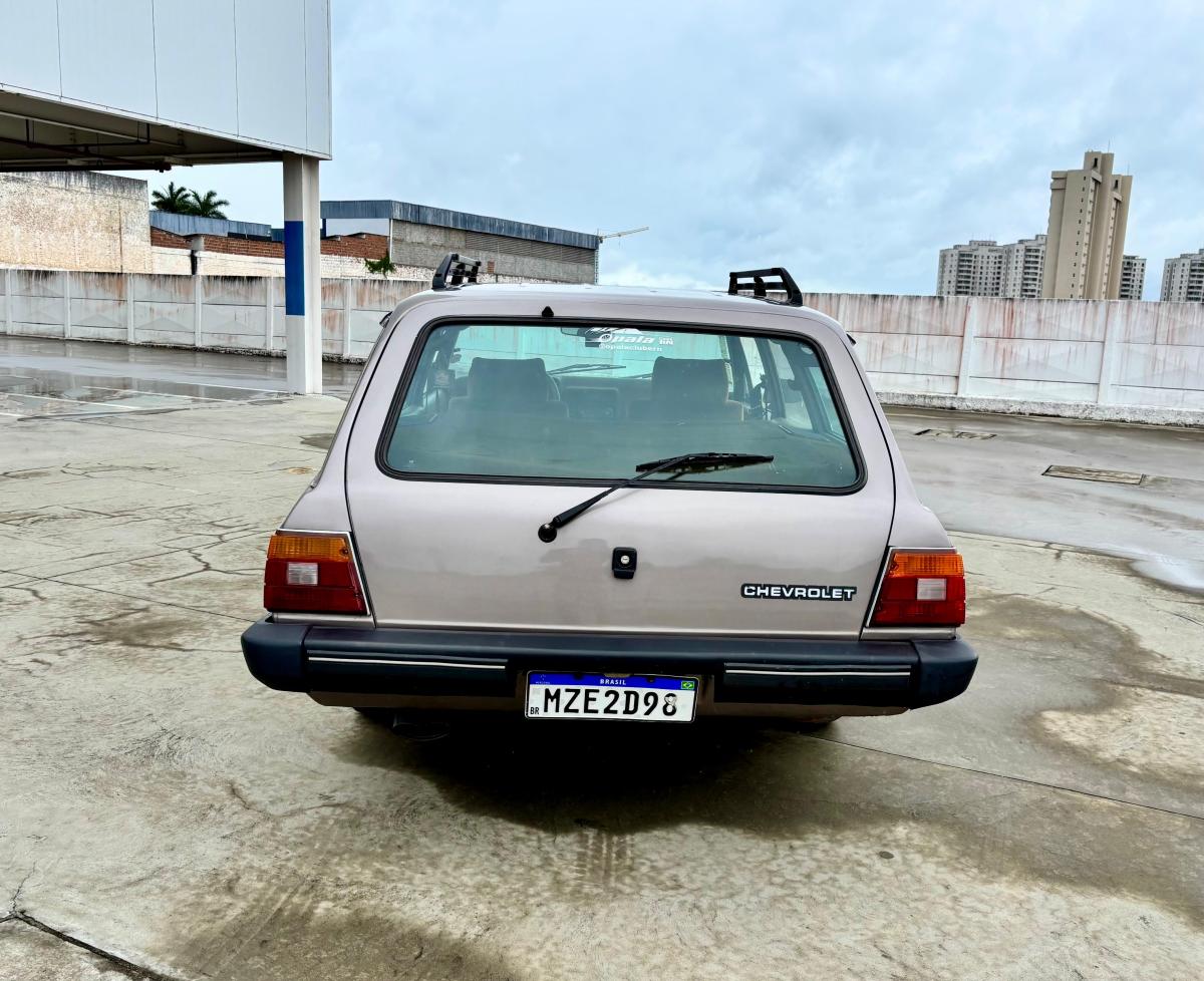Caravan - Foto #2 do anúncio à venda de Carro clássico