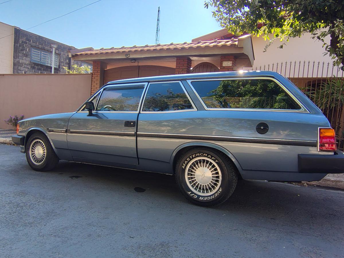 Caravan - Foto #7 do anúncio à venda de Carro clássico