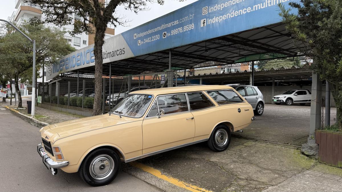 Caravan - Foto #18 do anúncio à venda de Carro clássico