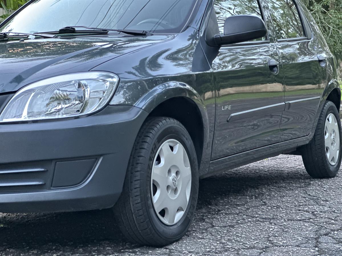 Celta - Foto #12 do anúncio à venda de Carro clássico