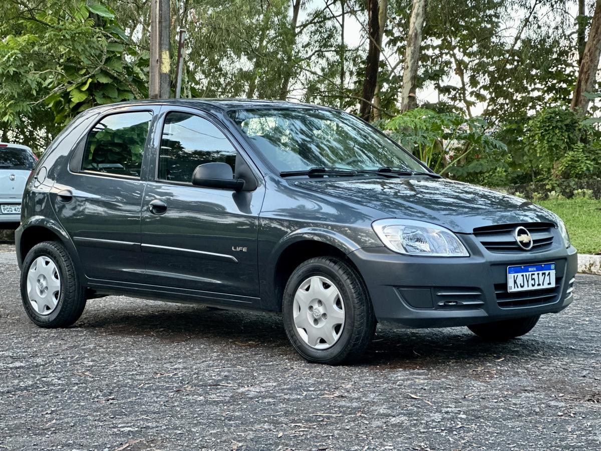 Celta - Foto #17 do anúncio à venda de Carro clássico