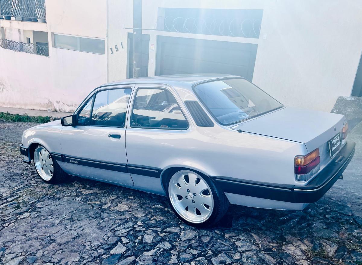 Chevette - Foto #13 do anúncio à venda de Carro clássico