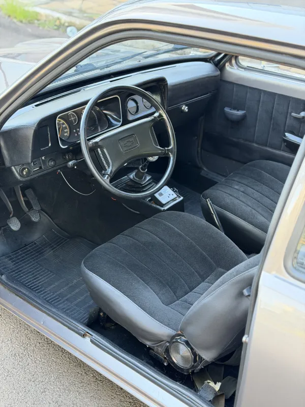 Chevette - Foto #17 do anúncio à venda de Carro clássico