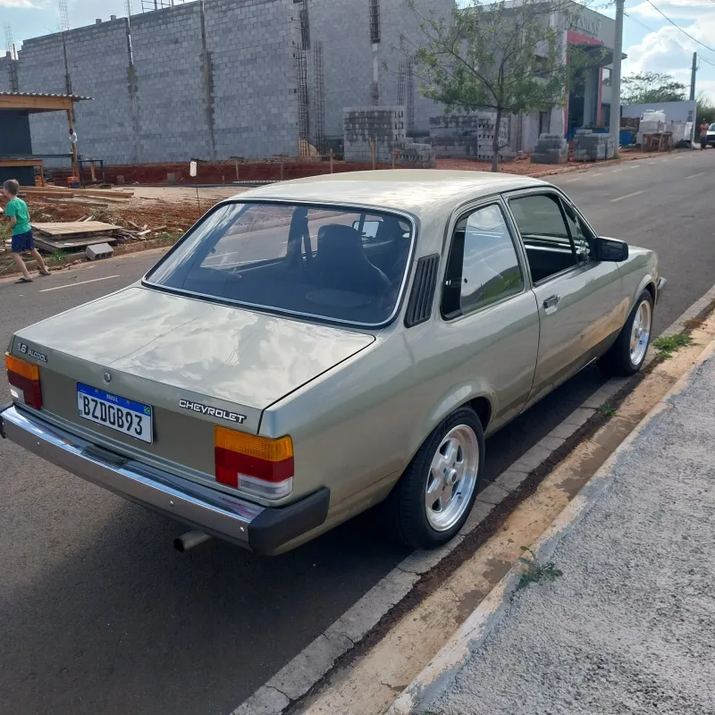 avv-chevrolet-chevette-venda-4d4514e-imagem-002