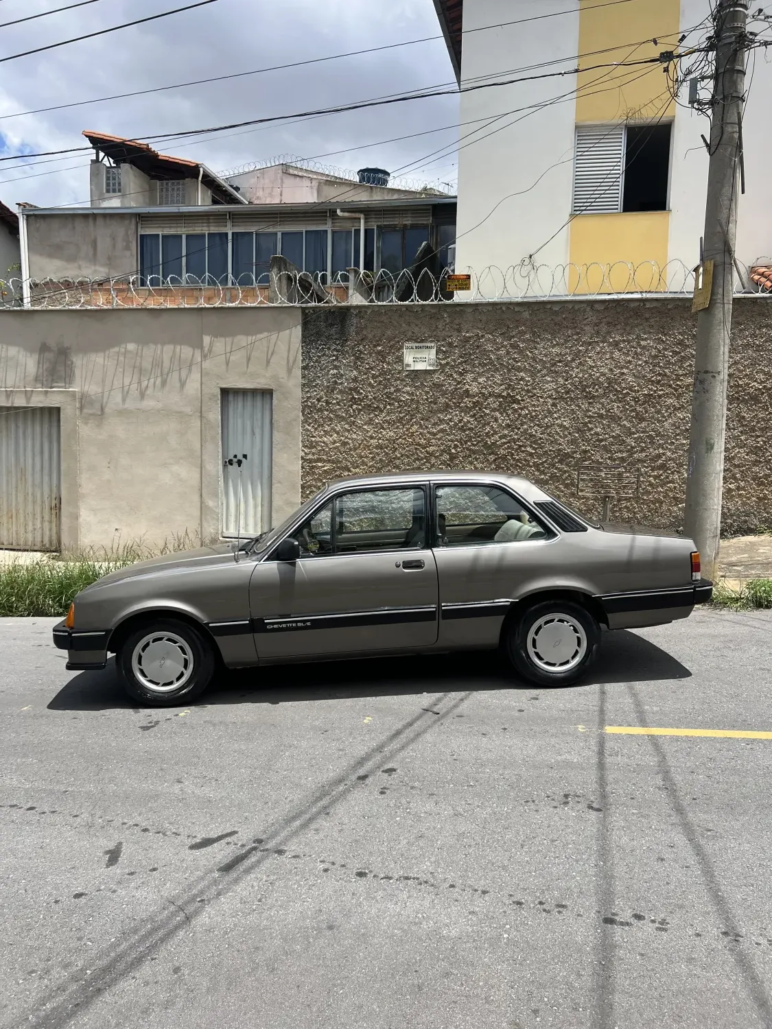 avv-chevrolet-chevette-venda-59dd932-imagem-004